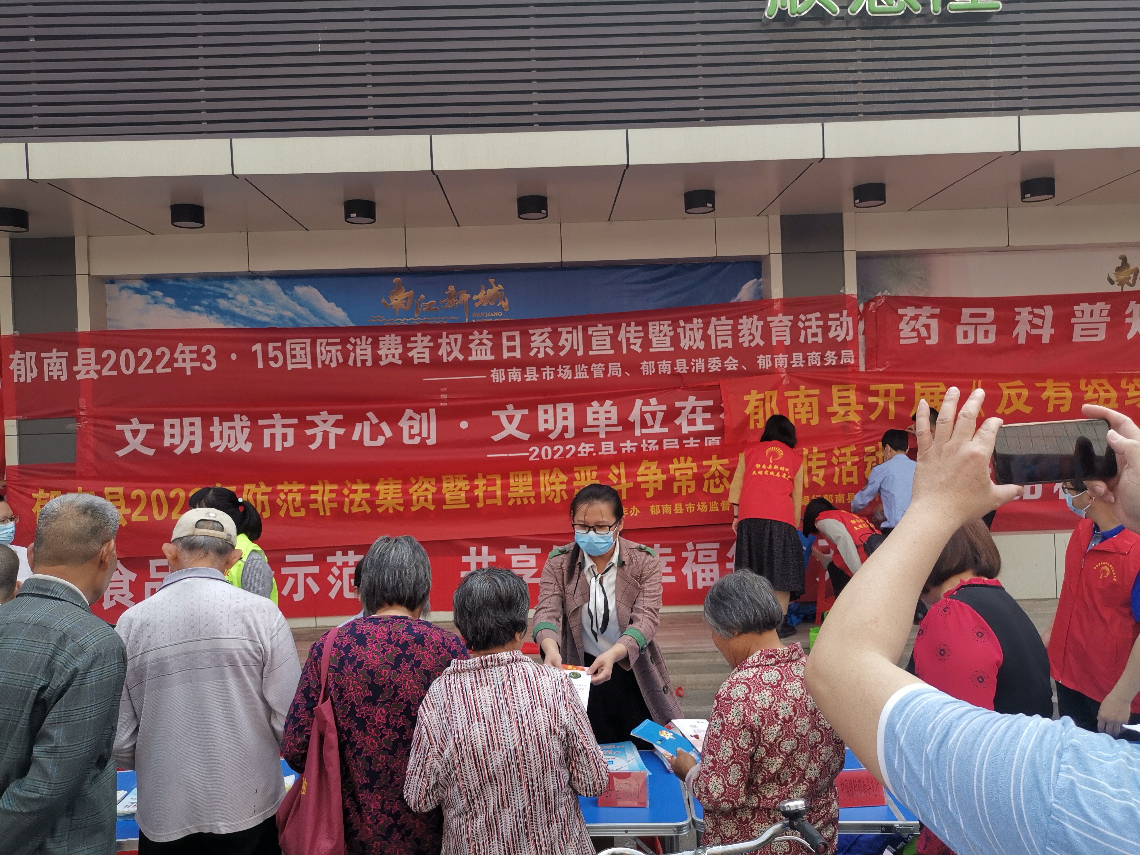 aadf9ec27484593dcd2e96e70dfa40a.jpg