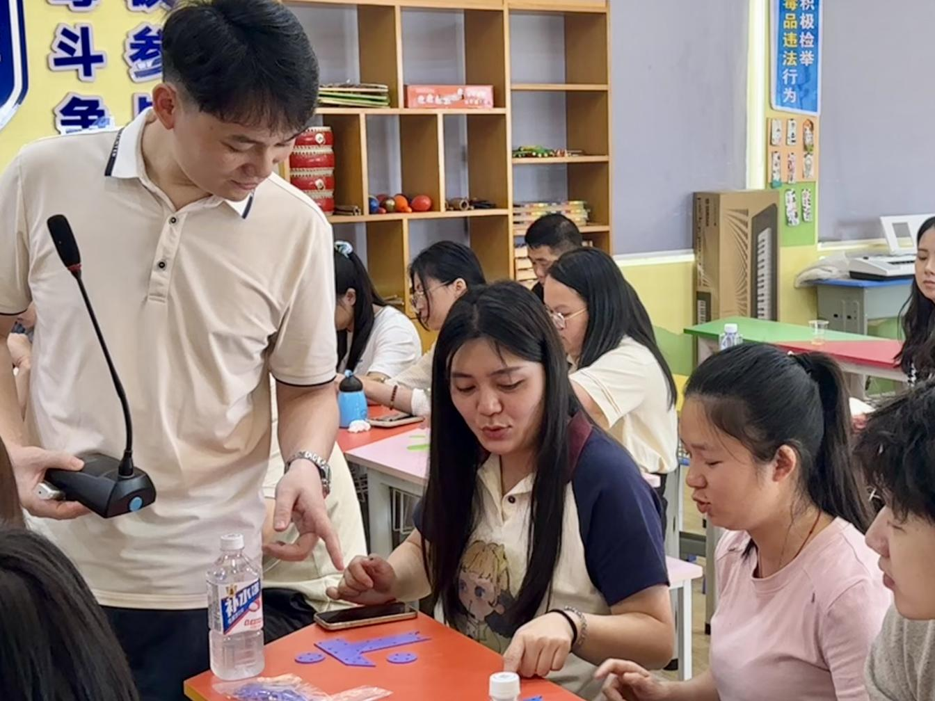 七巧啟智，共促科技教育——云浮市第五屆青少年科技七巧板創(chuàng)意制作競賽教師培訓班（郁南站）在都城鎮(zhèn)錦江小學舉辦5.png